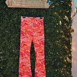 Vibrant Swirl Print Women's Leggings - Red and Pink